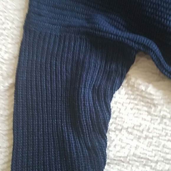 Sweater - Picture 2 of 4